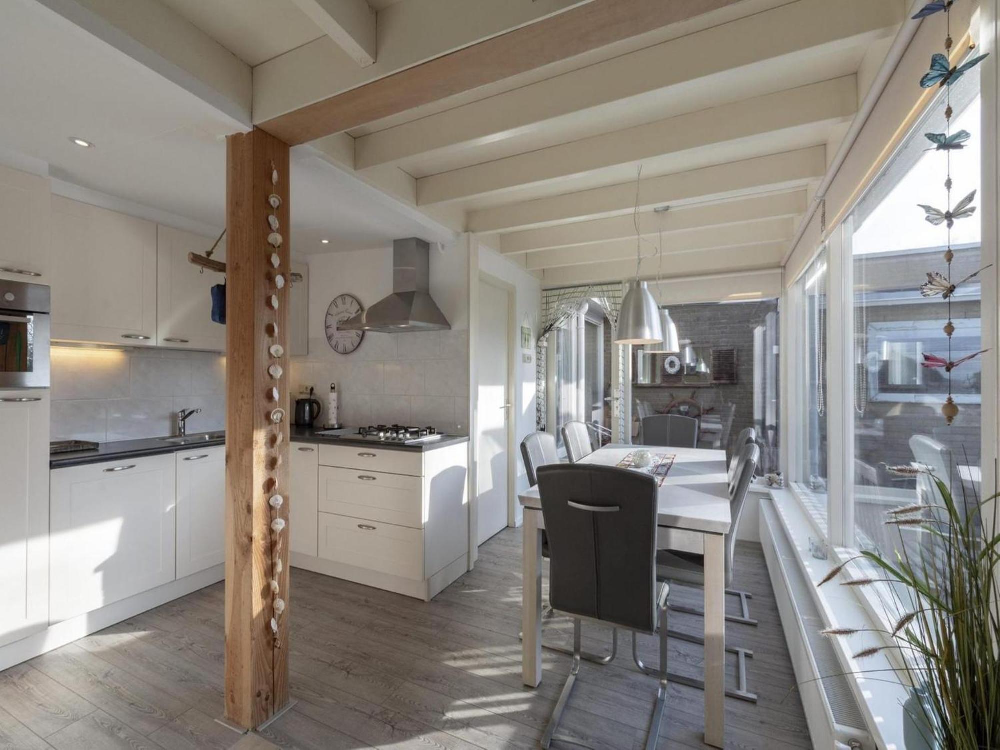 Stylish Bungalow With A Large Garden Sint Maartensvlotbrug Esterno foto
