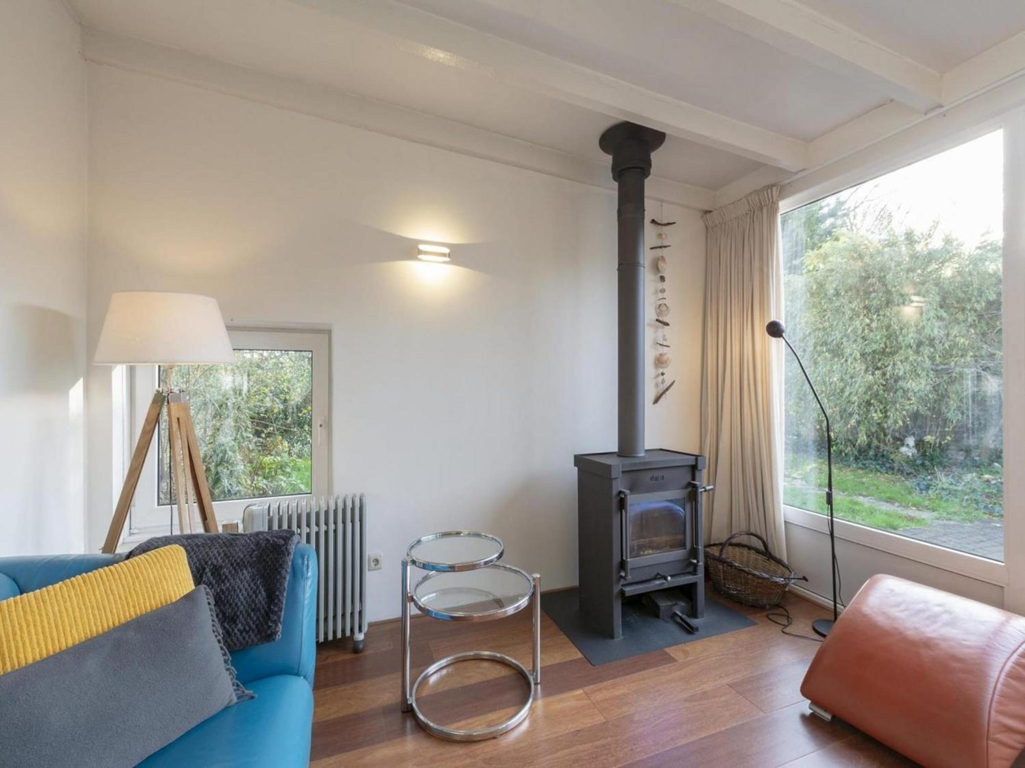 Stylish Bungalow With A Large Garden Sint Maartensvlotbrug Esterno foto