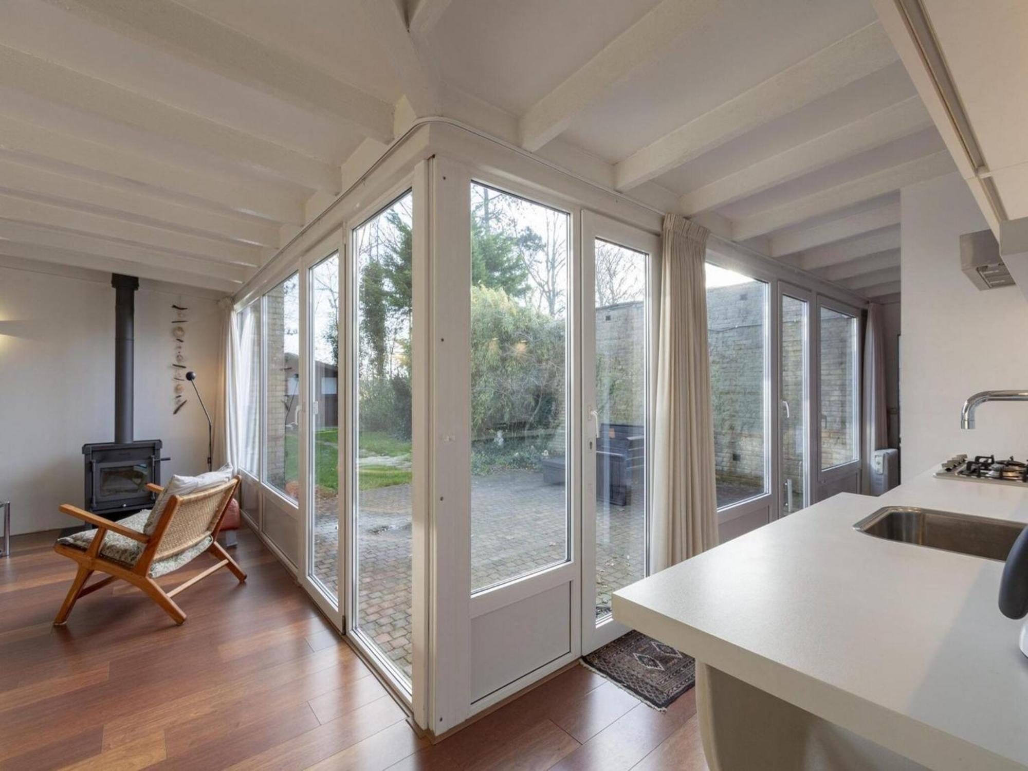 Stylish Bungalow With A Large Garden Sint Maartensvlotbrug Esterno foto