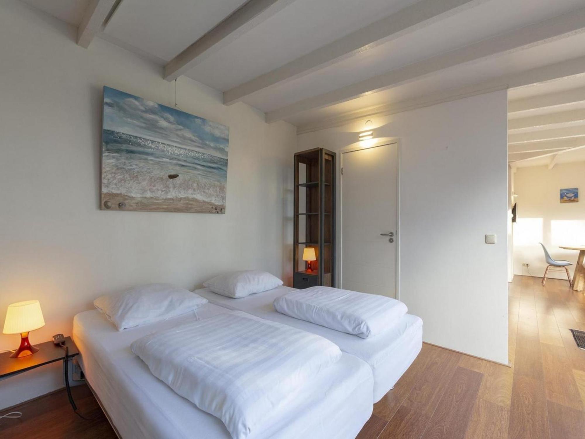Stylish Bungalow With A Large Garden Sint Maartensvlotbrug Esterno foto