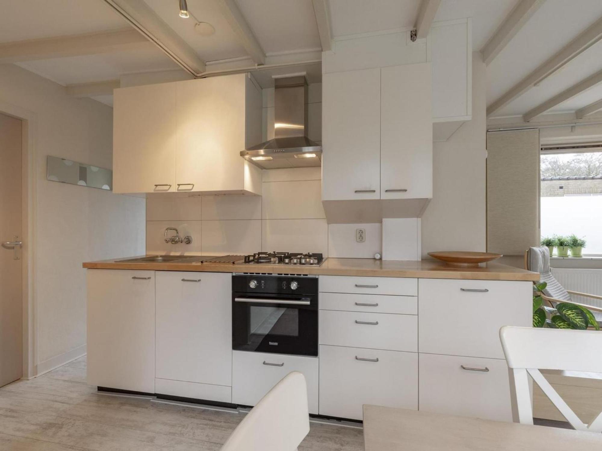 Stylish Bungalow With A Large Garden Sint Maartensvlotbrug Esterno foto